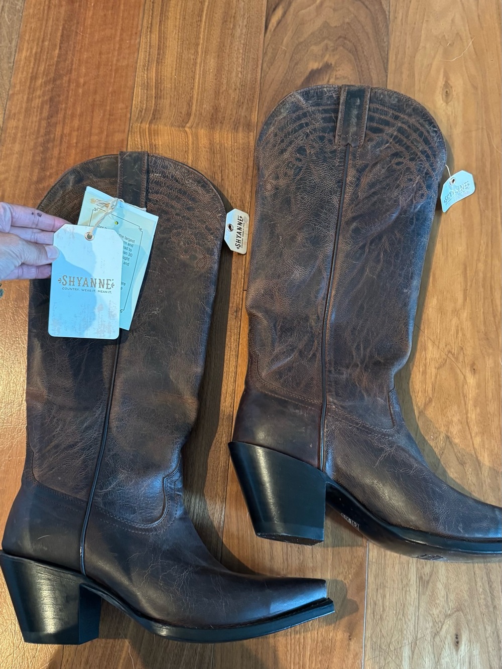 Shyanne Distressed Brown Leather Western Boots with Tag